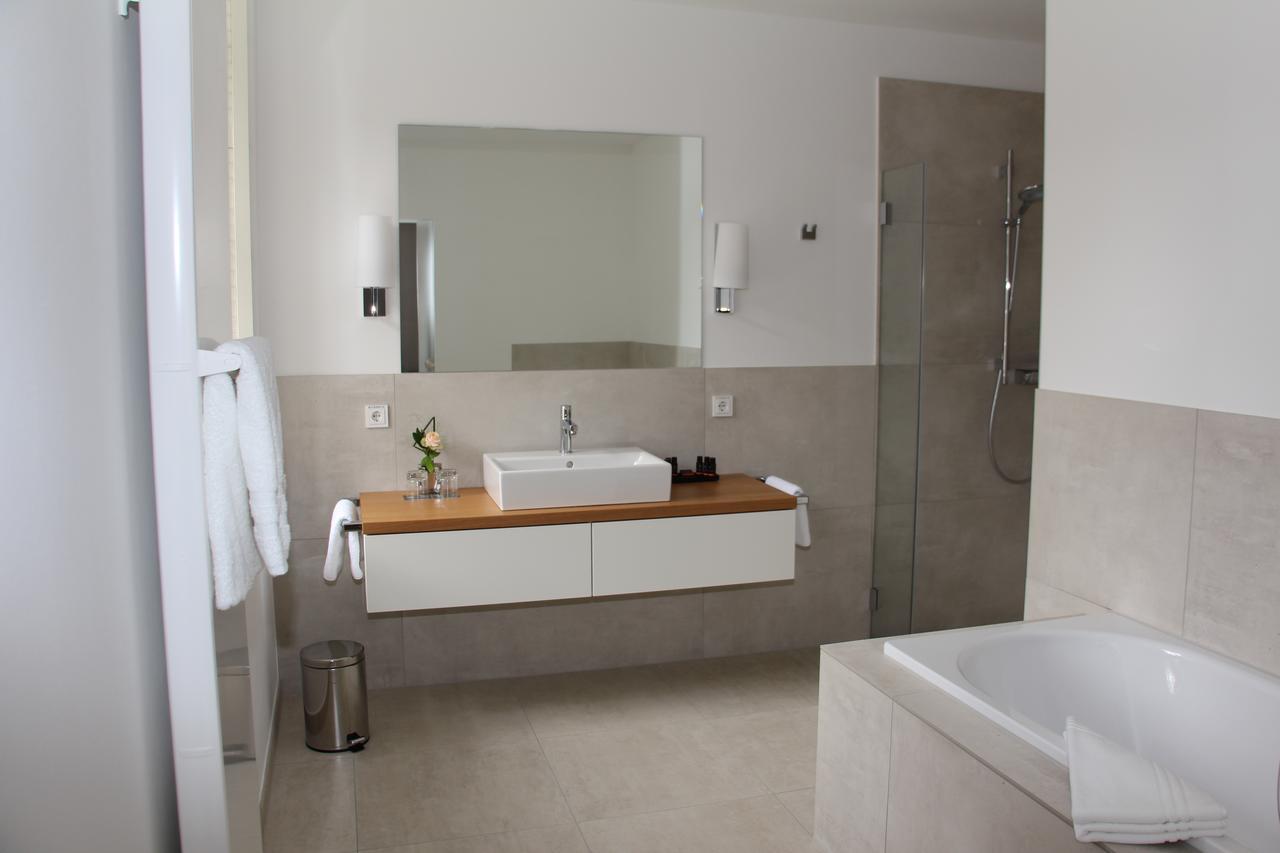 Jüchen Hotel Schloss Dyck מראה חיצוני תמונה