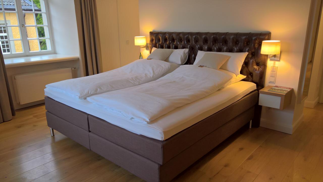Jüchen Hotel Schloss Dyck מראה חיצוני תמונה